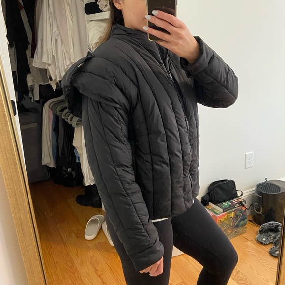 Maria Victoria Paolillo (MVP) black puffer jacket - Picture 2 of 7